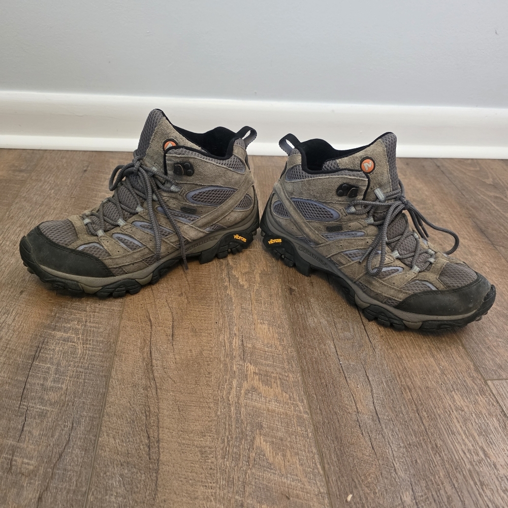 Merrell Women's Moab 2 Mid Waterproof Hiking Boots - Gray and Black - Picture 4 of 8